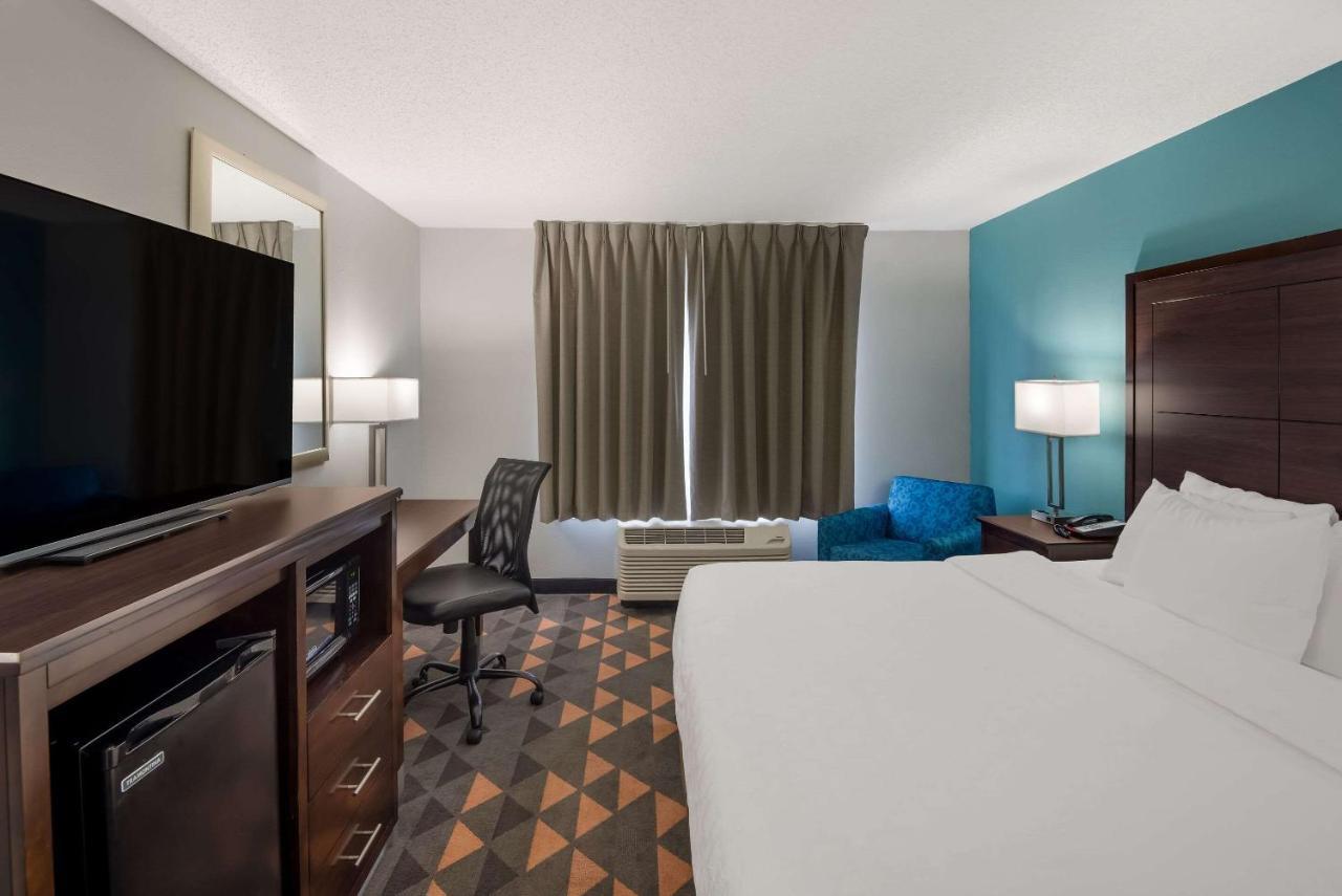Clarion Pointe Indianapolis Northeast Hotell Castleton Eksteriør bilde