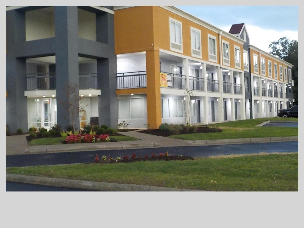 Clarion Pointe Indianapolis Northeast Hotell Castleton Eksteriør bilde